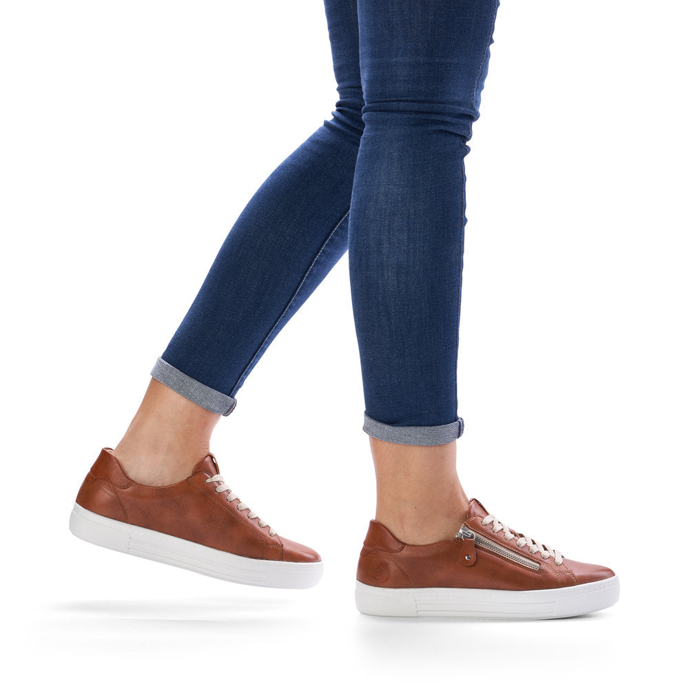 Sneakers | D0903 - Image 10
