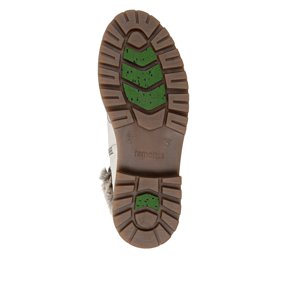 Boots | D0B74 - Image 30
