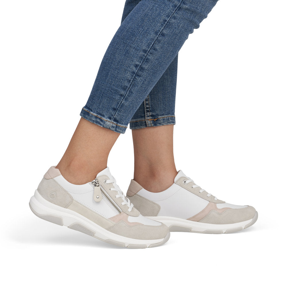 Sneakers | D1S03 - Image 21