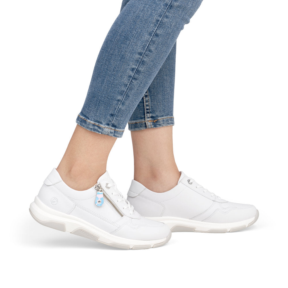 Sneakers | D1S03 - Image 32