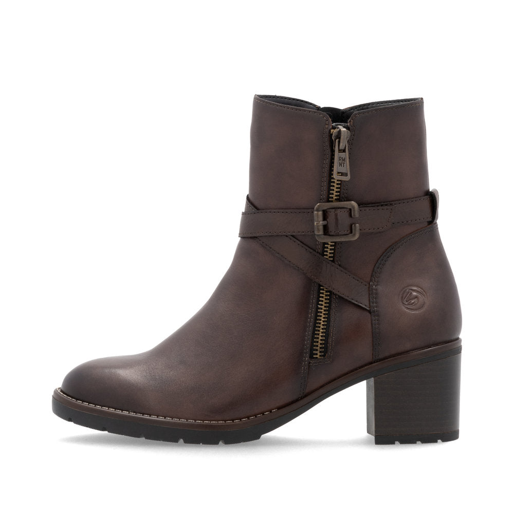 Boots | D2A72 - Image 16