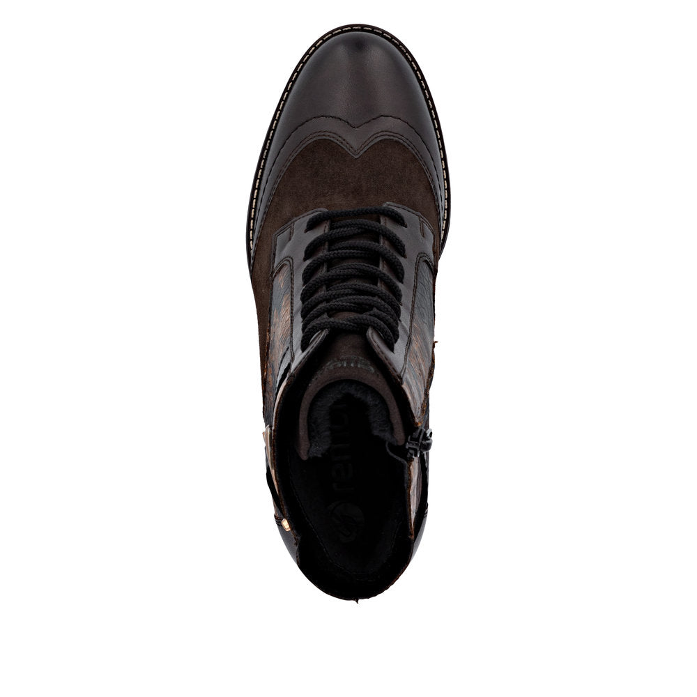 Boots | D2A77 - Image 16