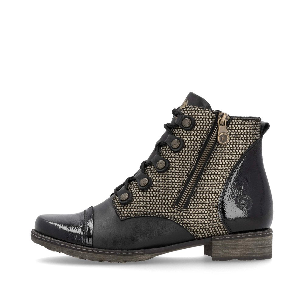 Boots | D4391 - Image 17