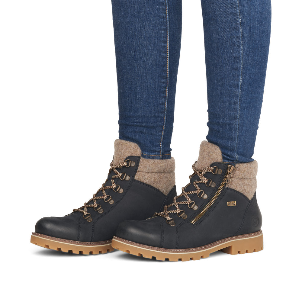 Boots | D7478 - Image 10
