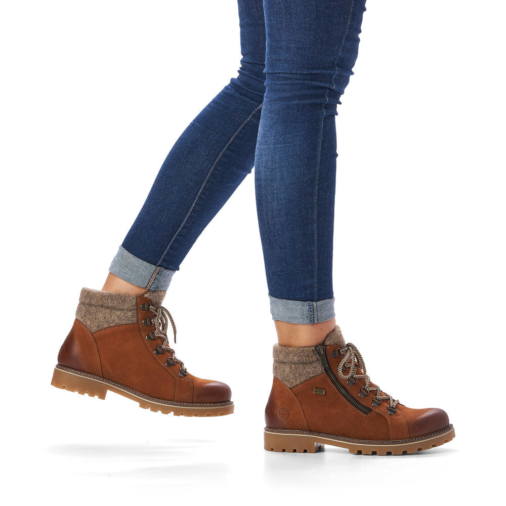 Boots | D7478 - Image 21