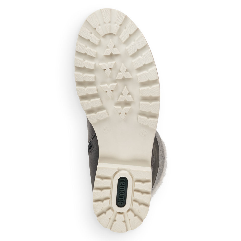 Boots | D8474 - Image 18