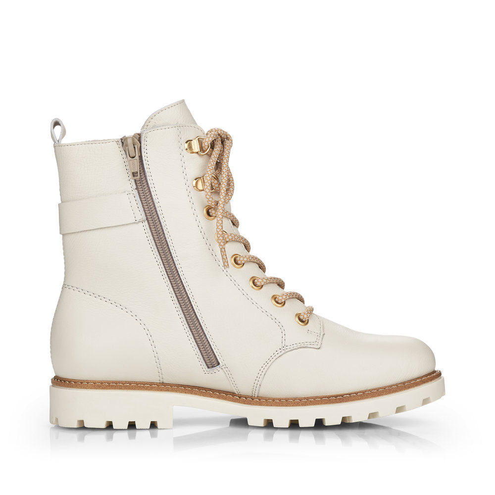 Boots | D8475 - Image 26