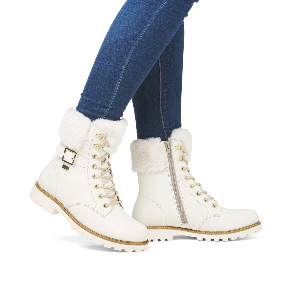 Boots | D8481 - Image 21