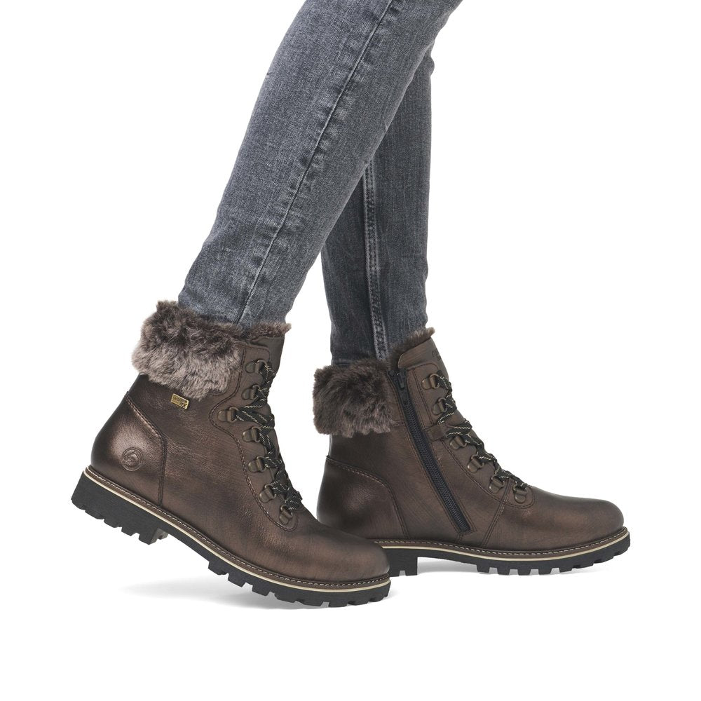 Boots | D8483 - Image 10