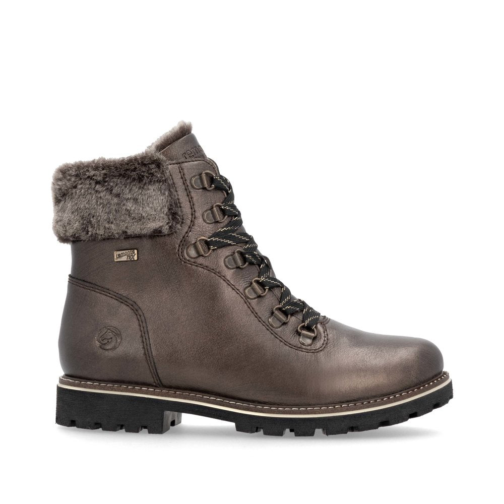 Boots | D8483 - Image 11