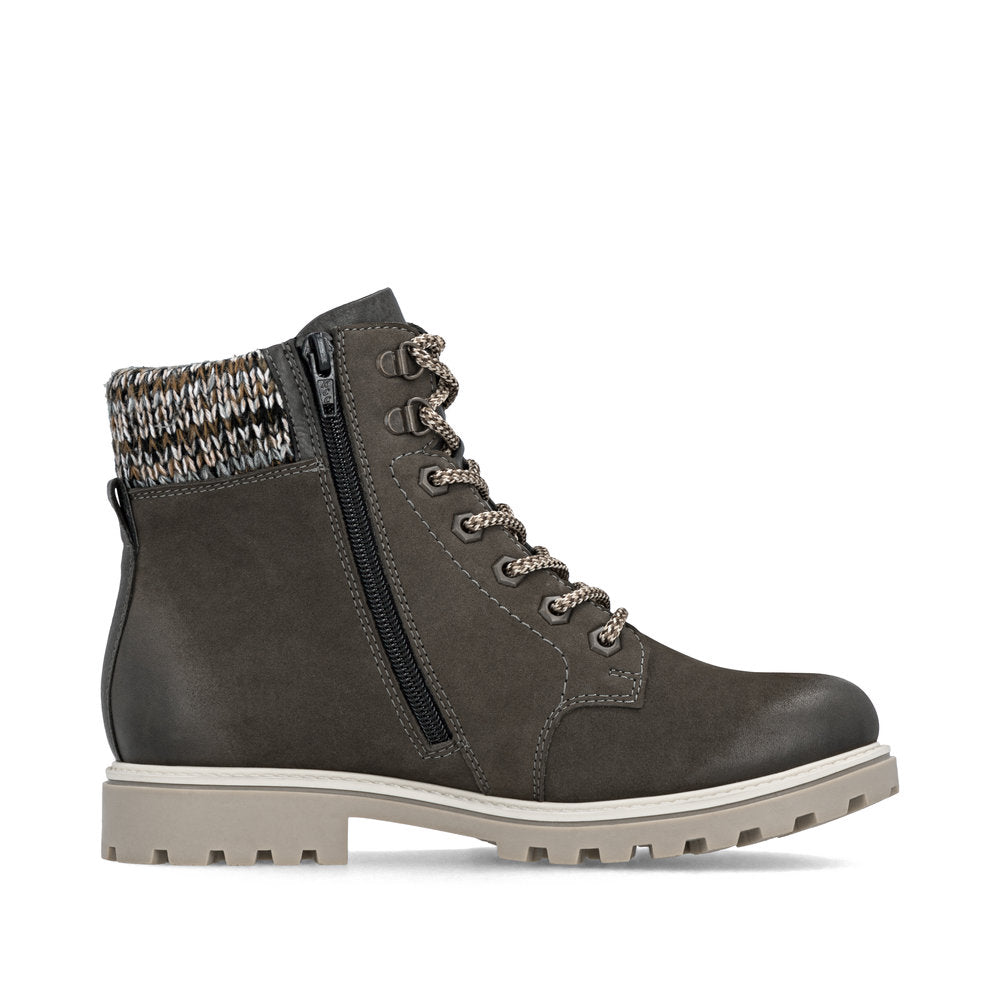 Boots | D8487 - Image 13