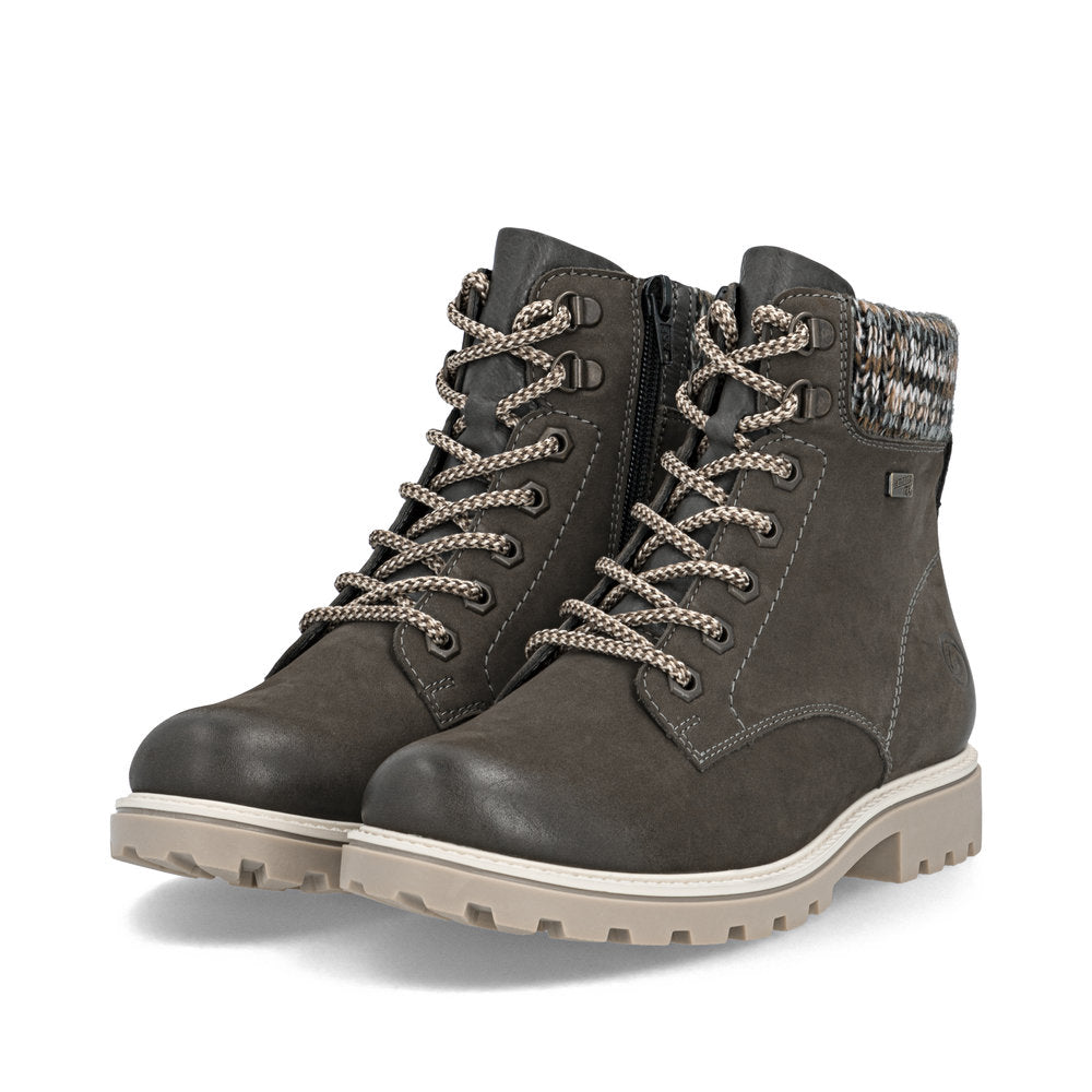 Boots | D8487 - Image 19