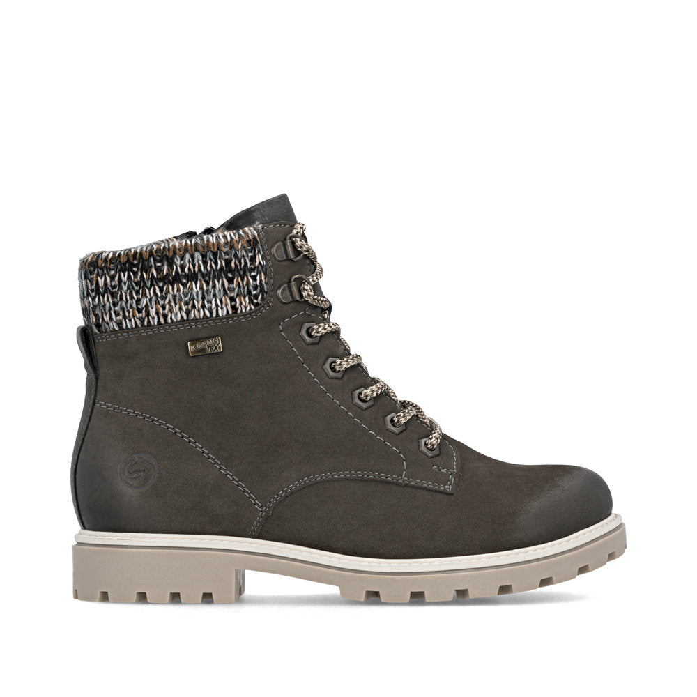 Boots | D8487 - Image 22