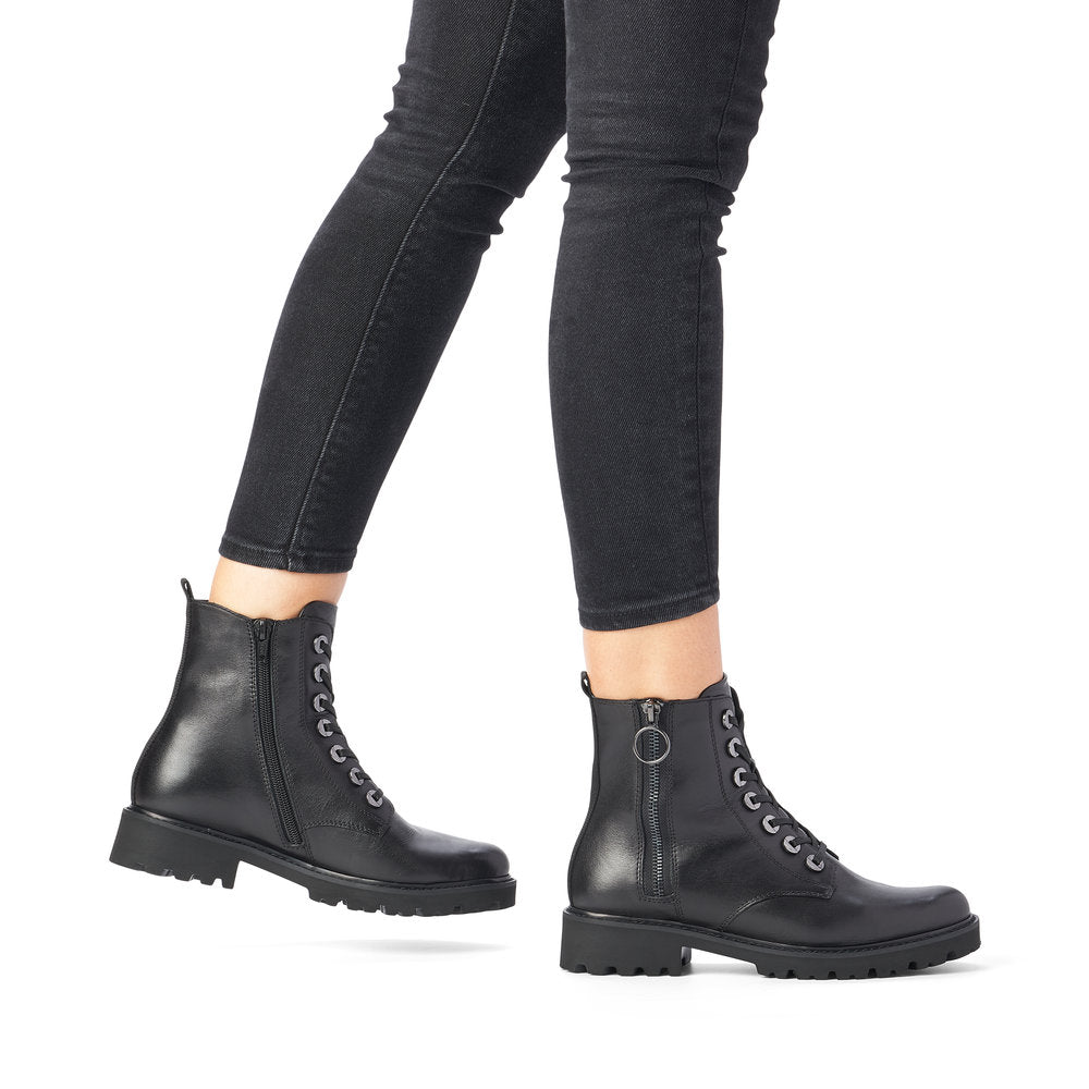 Boots | D8671 - Image 10