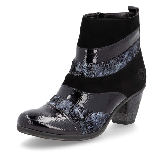 Boots | D8798 - Image 1