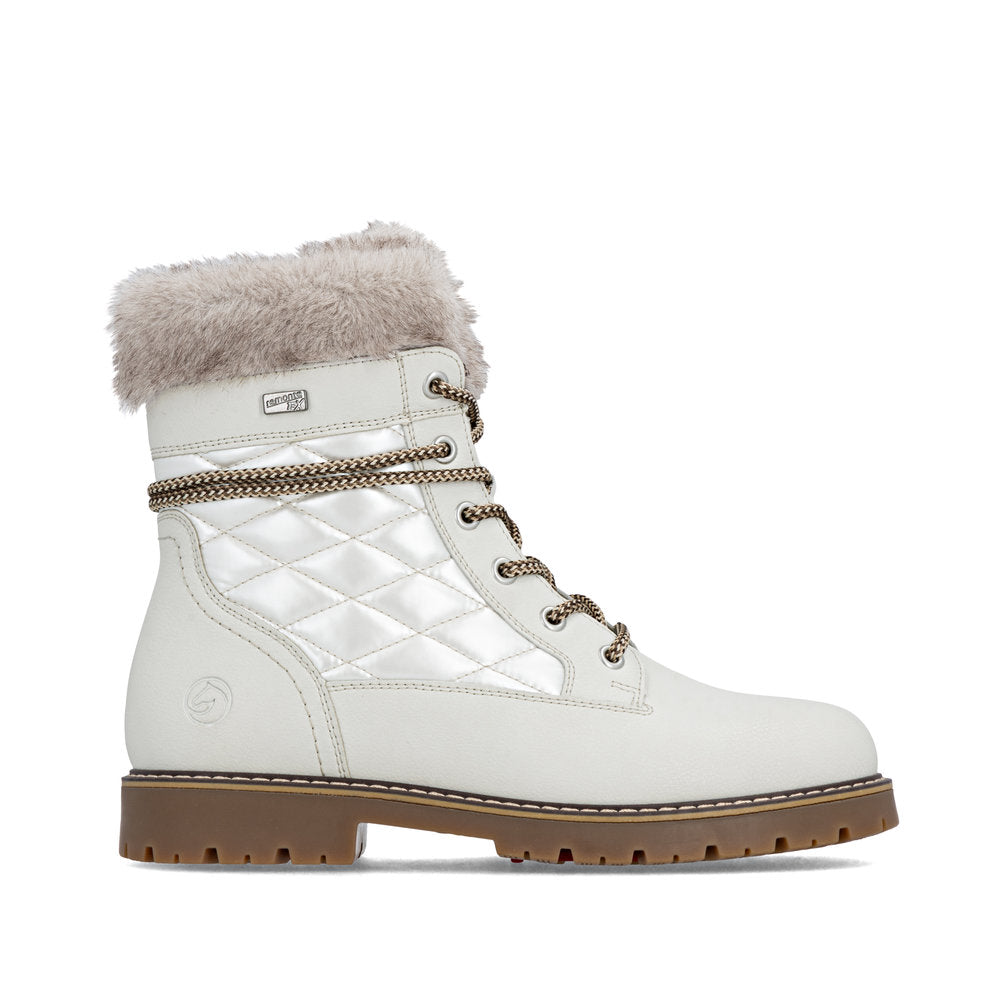 Boots | D9383 - Image 27